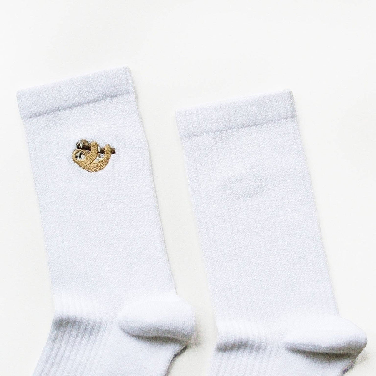 Bare Kind Adult Bamboo Ribbed Socks - White Sloth - Adult 7-11