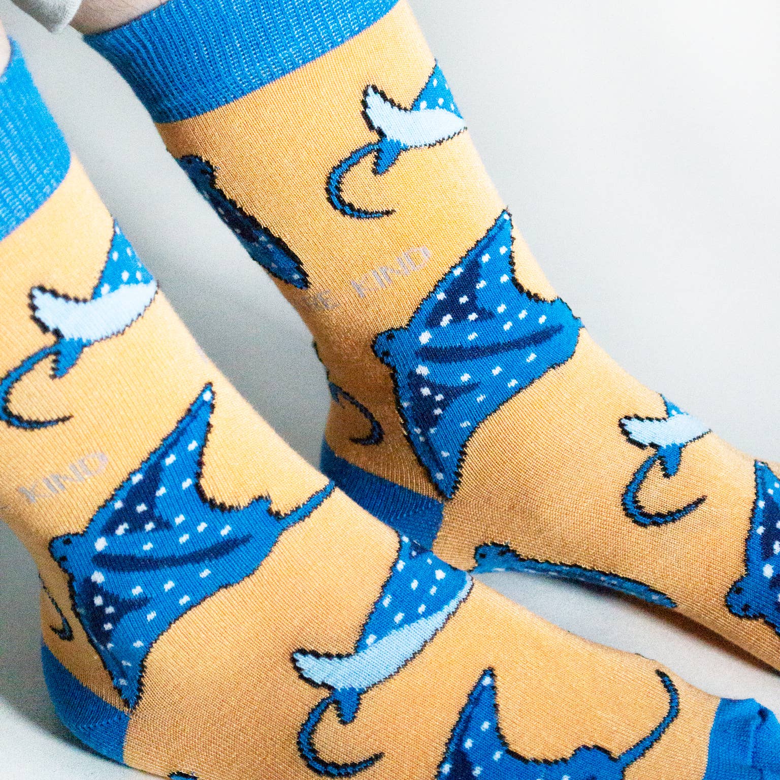 Ocean Socks: Rays / Single Pair / UK Adult 4-7