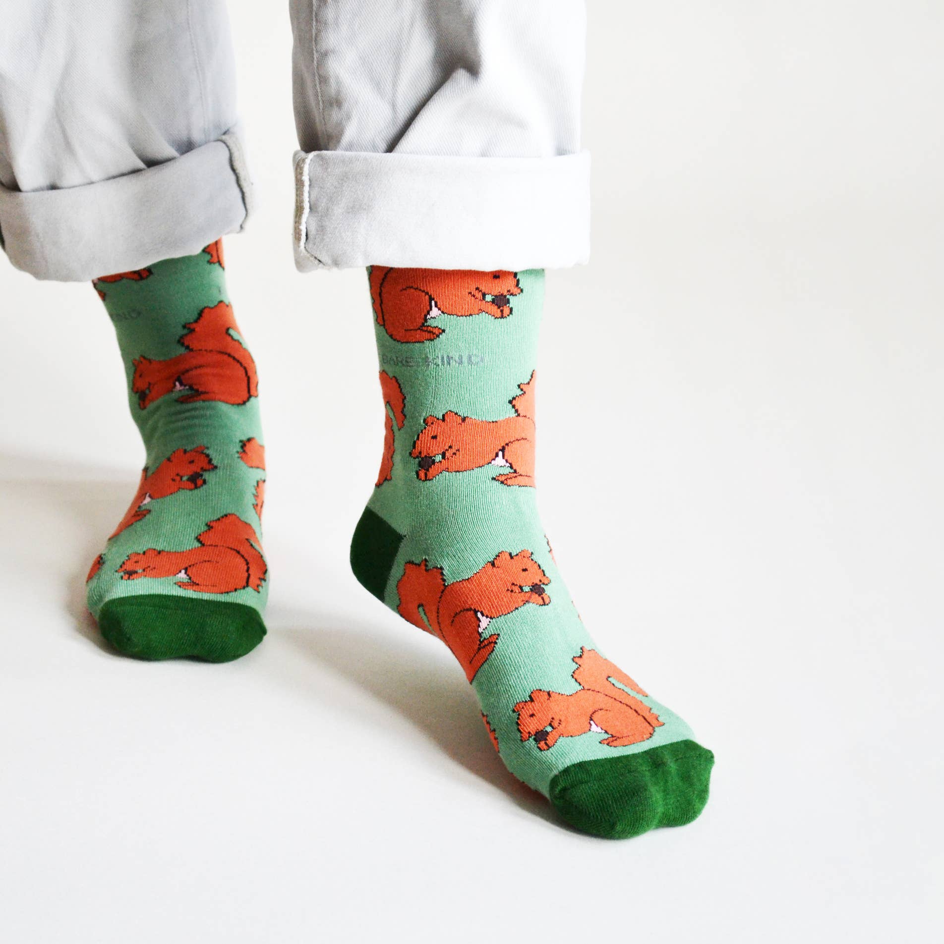 Light Green Socks: Red Squirrels / Single Pair / UK Adult 4-7