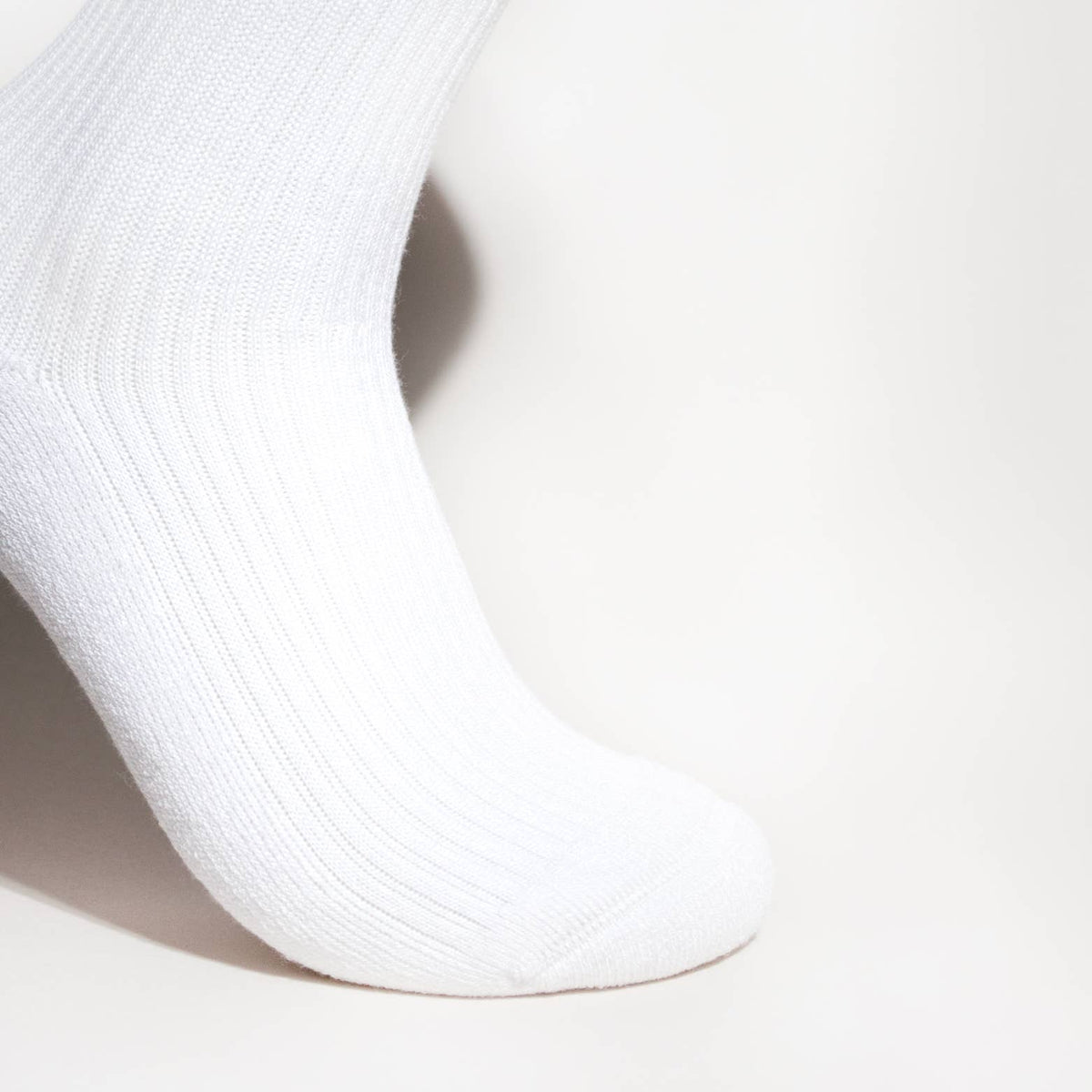 Bare Kind Adult Bamboo Ribbed Socks - White Sloth - Adult 7-11