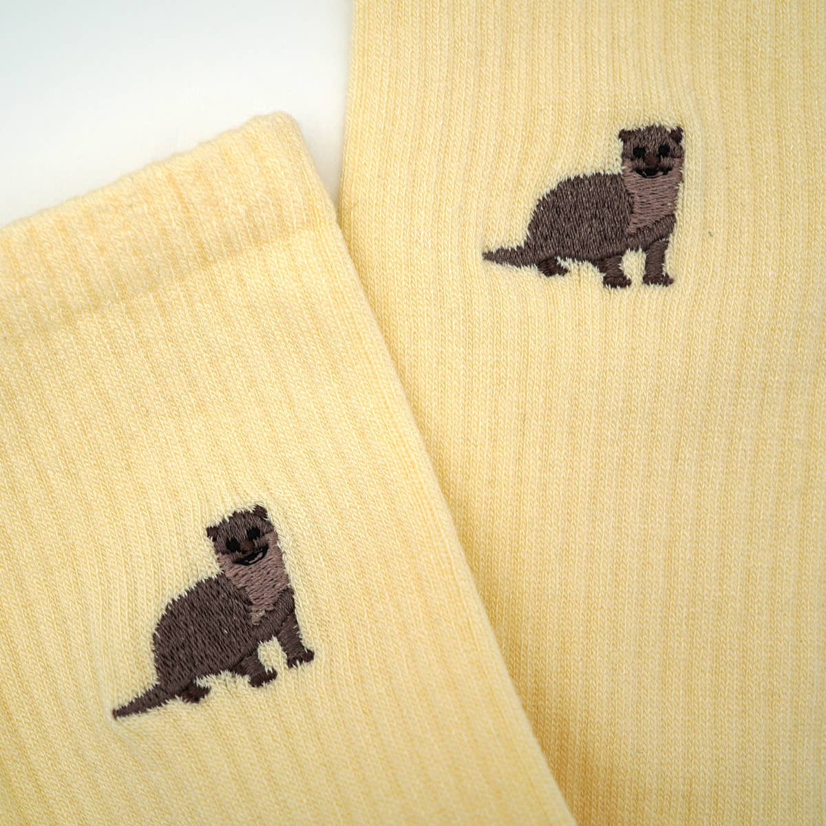 Bare Kind Adult Bamboo Ribbed Socks - Yellow Otter - Adult 7-11