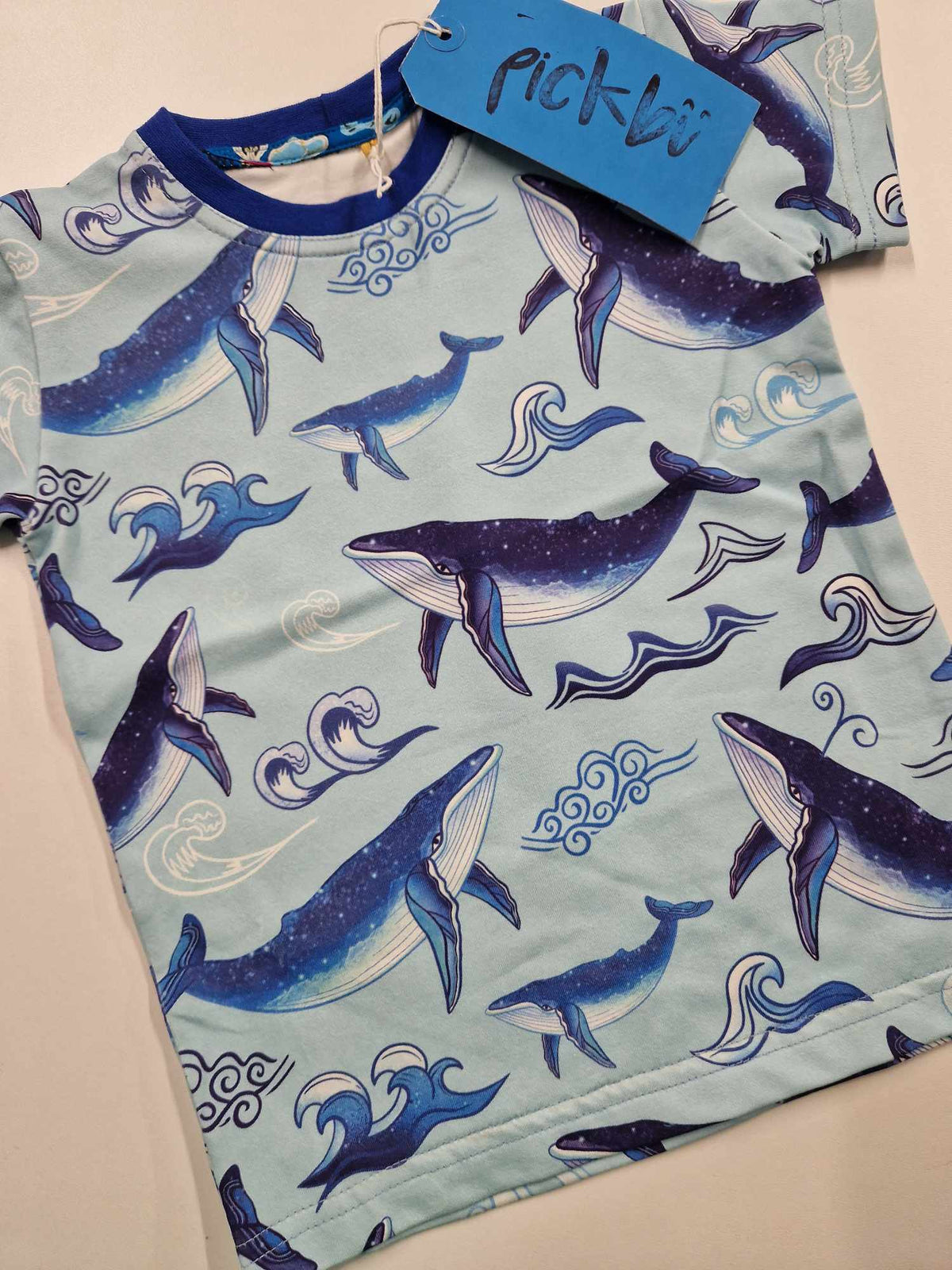 Pickbu T-Shirt Short Sleeve - Blue Whales