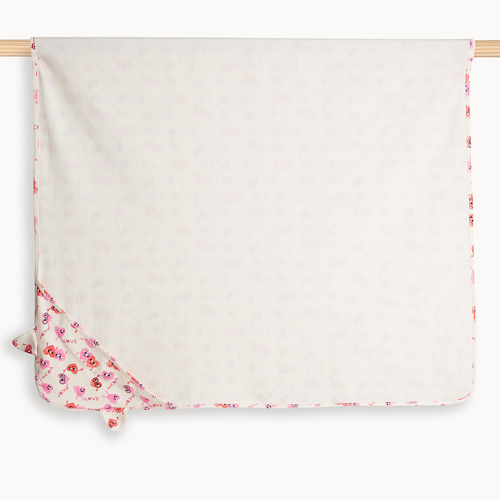 The Bonnie Mob Carneigie Shawl With Hood - Hearts