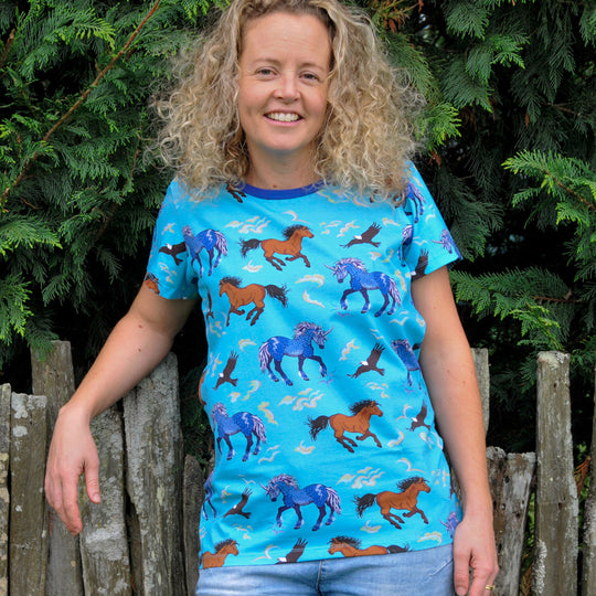 Coddi & Womple Adult T-Shirt Short Sleeve - Storm Horse Blue