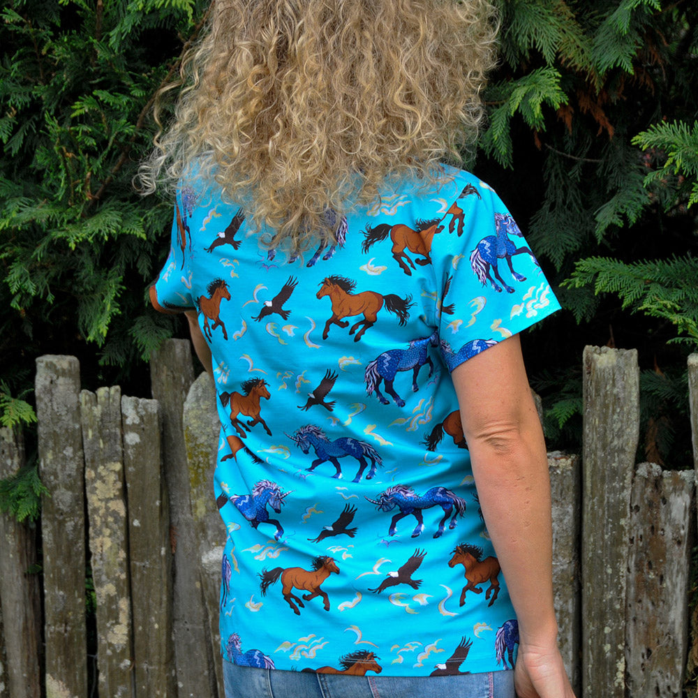 Coddi & Womple Adult T-Shirt Short Sleeve - Storm Horse Blue