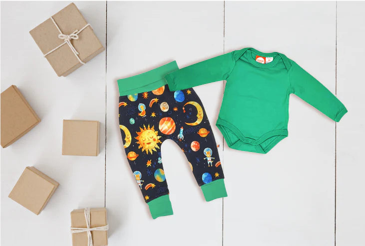 Curious Stories Uni Body - Emerald - To Match Space
