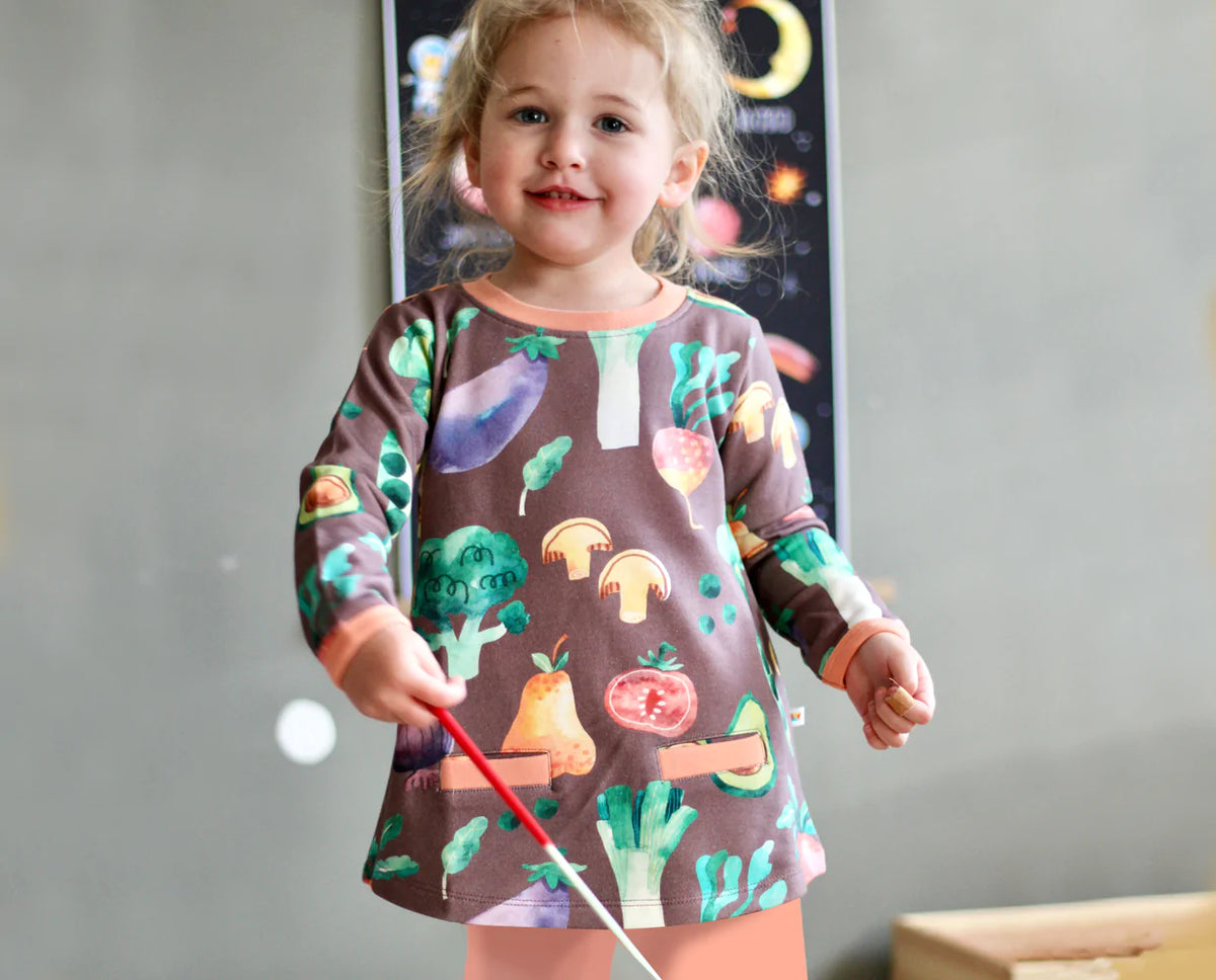 Curious Stories Dress With Pockets - Veggi