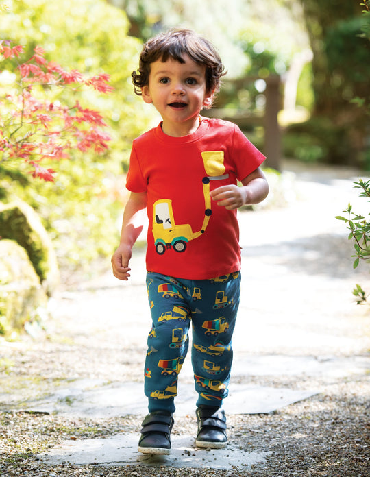 Frugi Polzeath Applique Pocket Top Short Sleeve - Koi Red/Truck